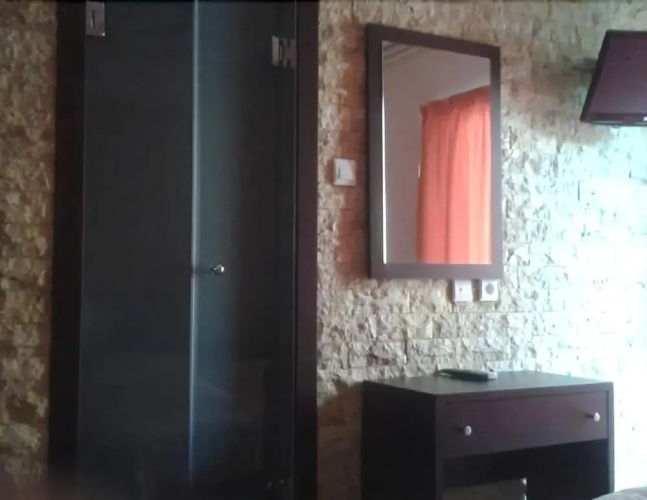 Ballas Hotel