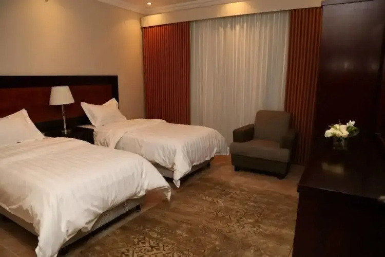 Quiet Dreams - Al-Noor Branch