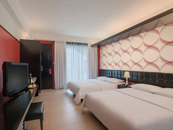 The Tides Hotel Boracay