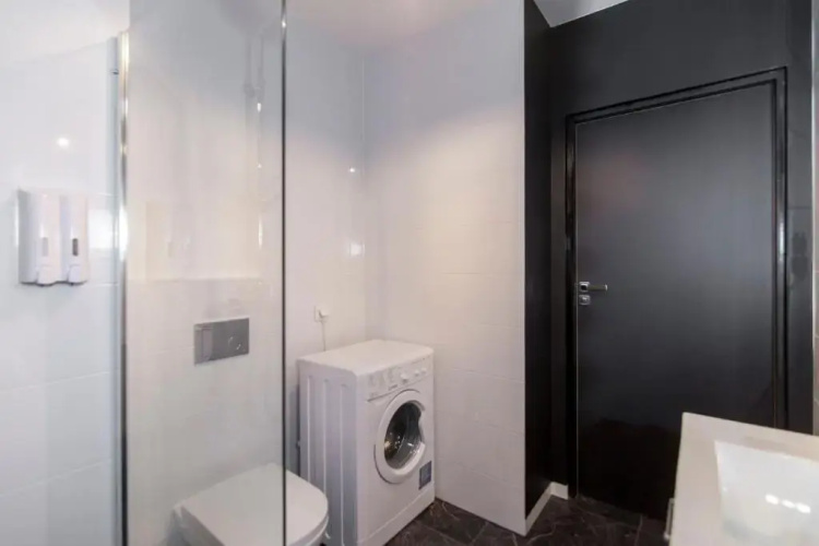 Apartment Royal V
