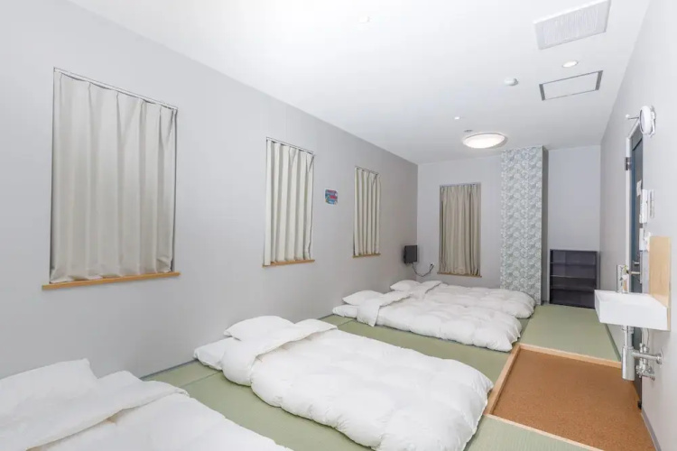 OYO Iyasu Hostel Higashikawa