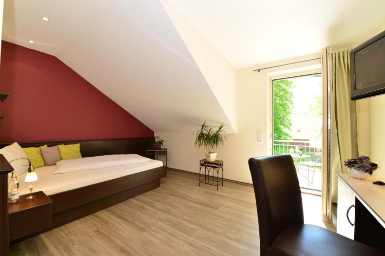 Standard Single room with balcony