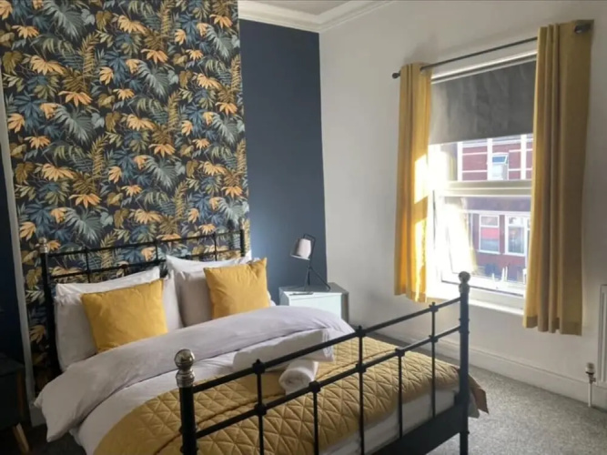 Refurbished 3 Bed House in Manchester