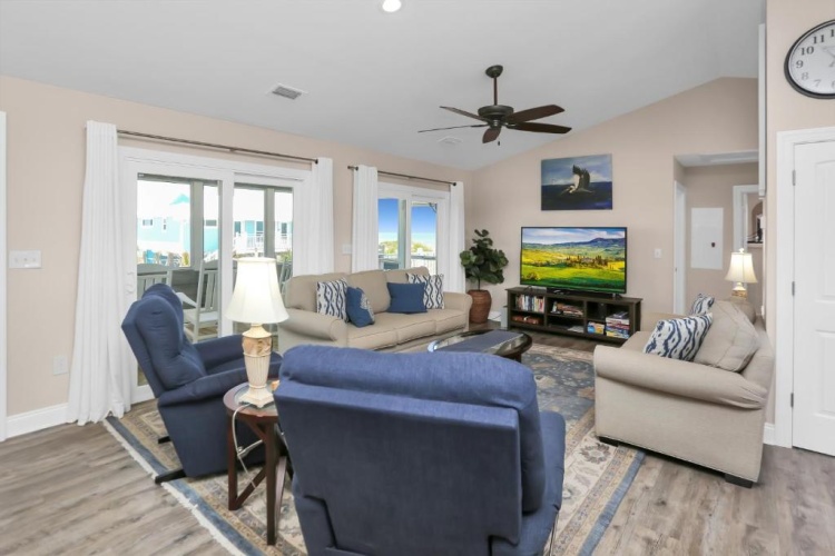 3 Bedrooms Cottage