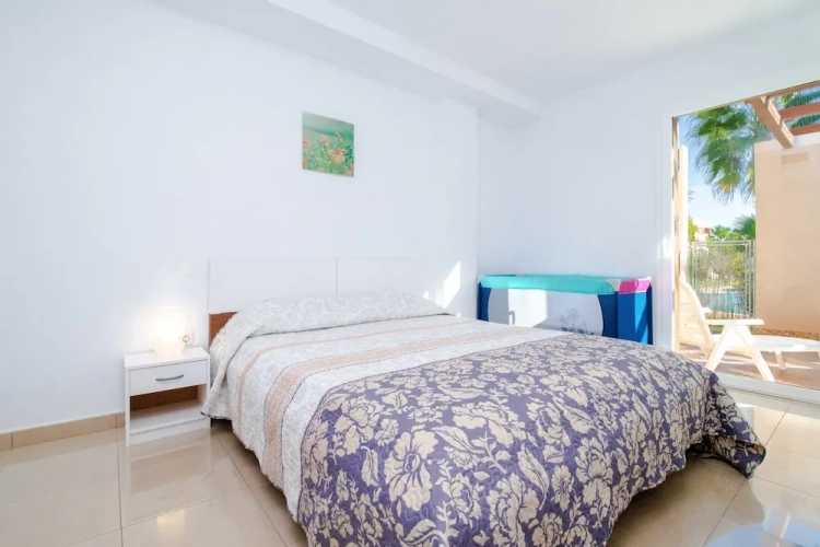 2 Bedrooms Apartment with view
