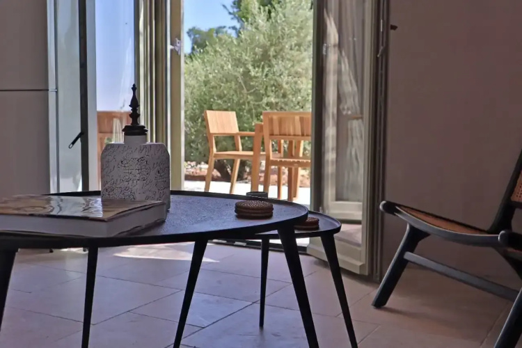 Rock n Olive Villas