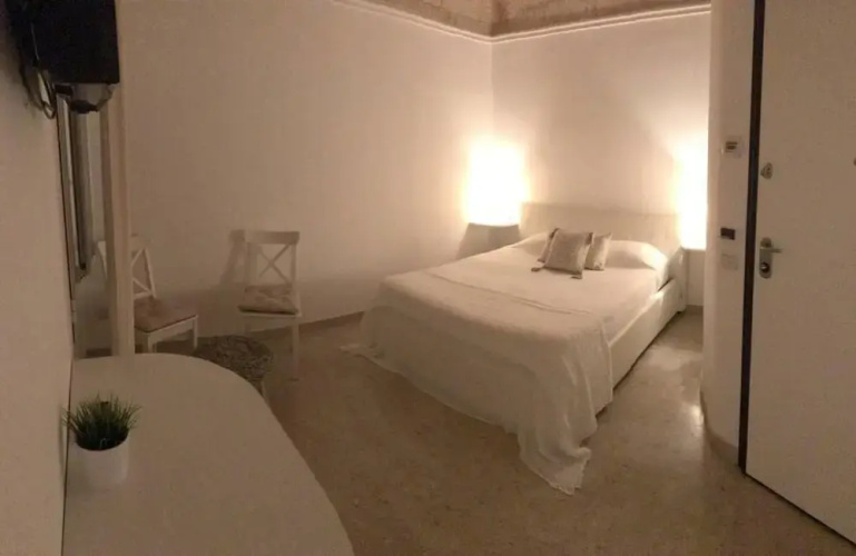 CHICHOUSE Guest House