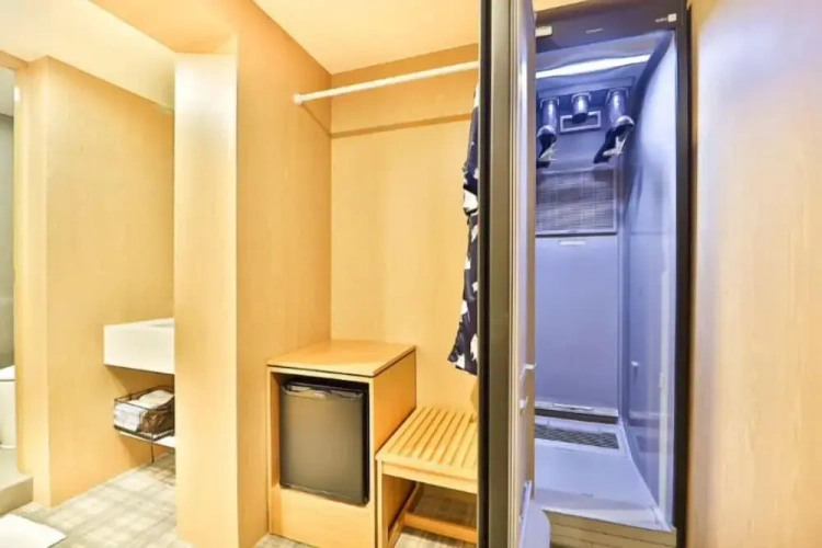 Premium room