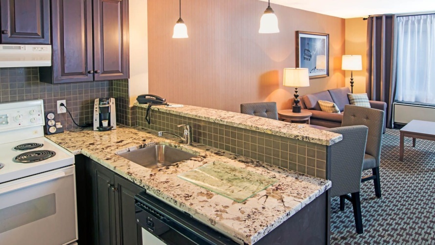 Holiday Inn Express & Suites Tremblant photo 45