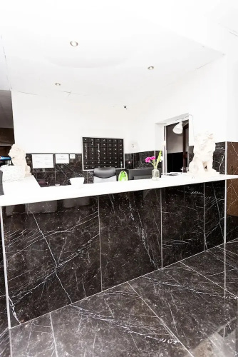 TIF hotel & restaurant