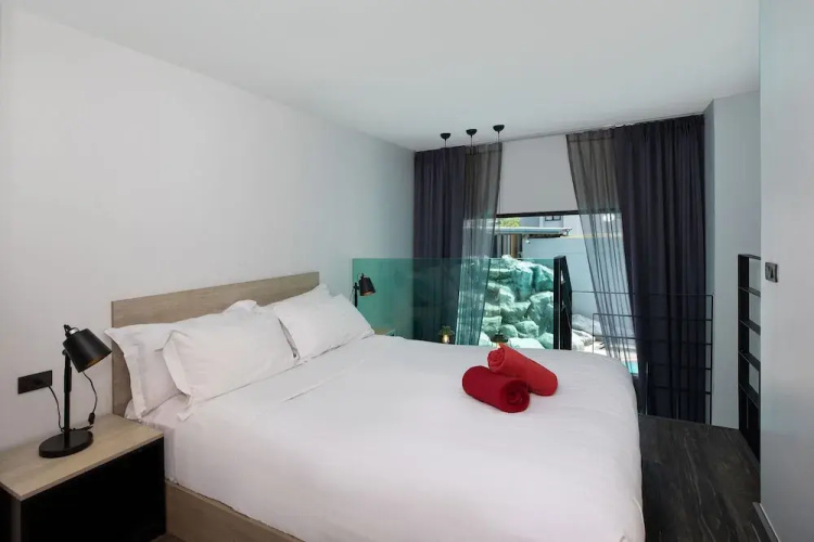 NaiHarn Duplex with Pool Access UTL A102