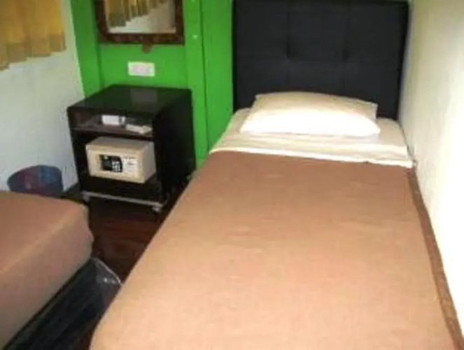 Green Hut Lodge