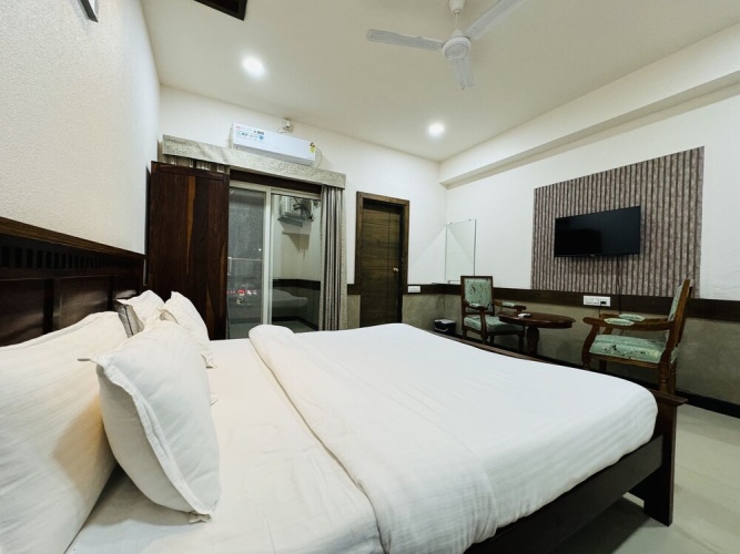Deluxe Triple room