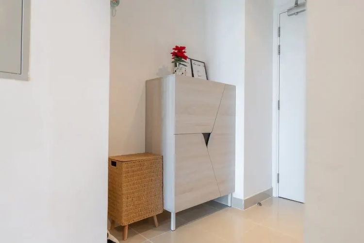 Modern 1-bed With Scenic Golf Course View