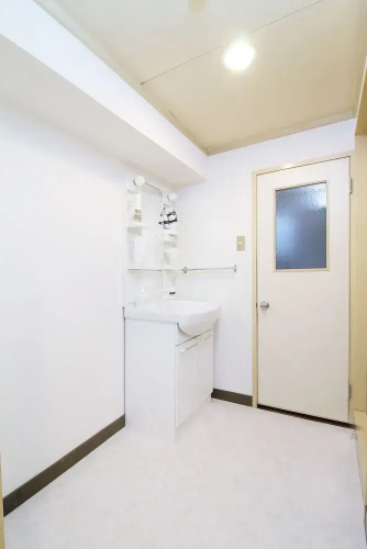 Dai3Kuboi Building 404