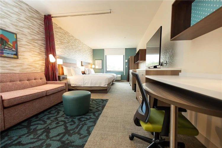 Quadruple Suite