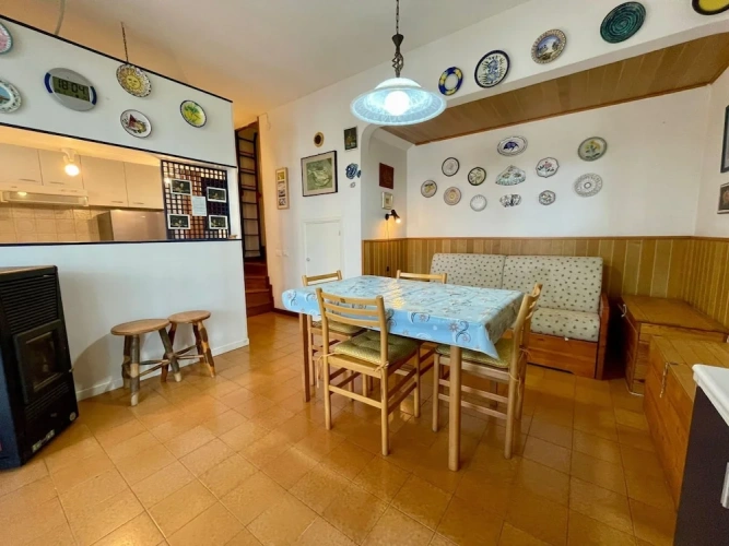 2 Bedrooms Villa with balcony and with garden view