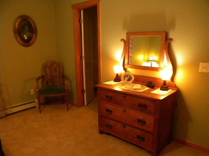 Dancing Moon Bed & Breakfast