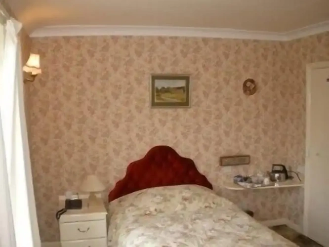 Classic Single room
