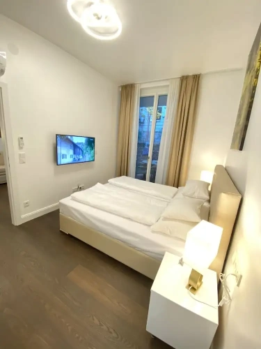 Double Family Apartment with balcony and with garden view