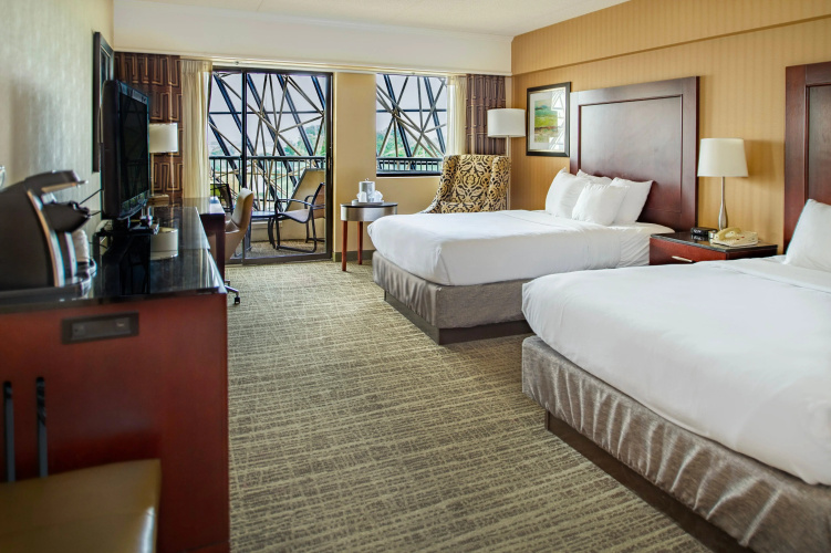 Crowne Plaza St. Louis Airport by IHG