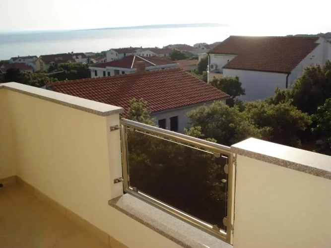1 Bedroom Apartment with balcony and with sea view