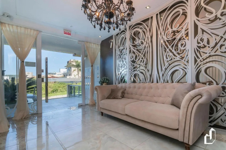 Apartamento com 02 dormitórios