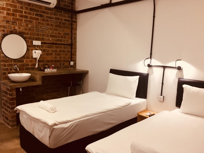 Deluxe Twin room