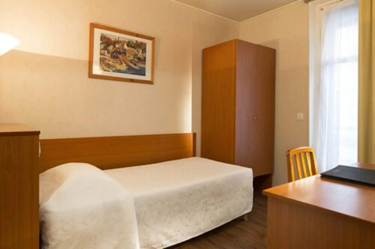 Central Hotel Paris