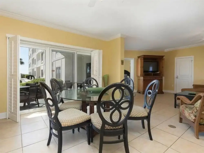 Palm Beach by Meyer Vacation Rentals