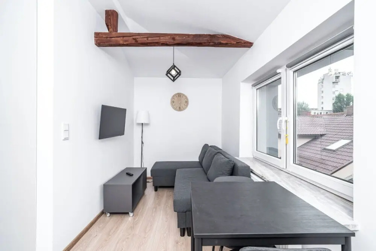 RentPlanet - Studio Olsza