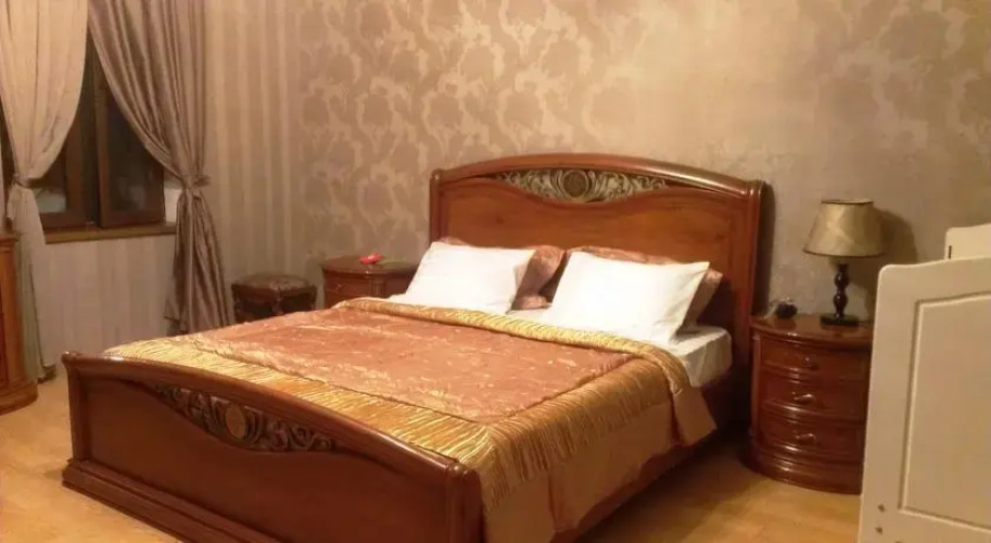 Gino Guest House