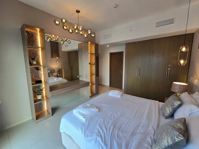Royale Highend  Burj and Fountain View