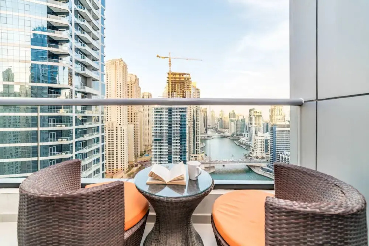 Vacation Bay - Bay Central Tower