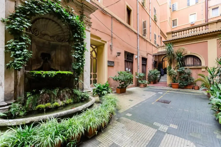 Living Rome Repubblica apartment