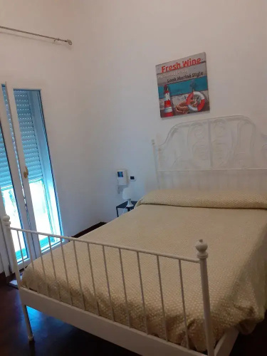 Room in Guest Room - Private Room and Breakfast