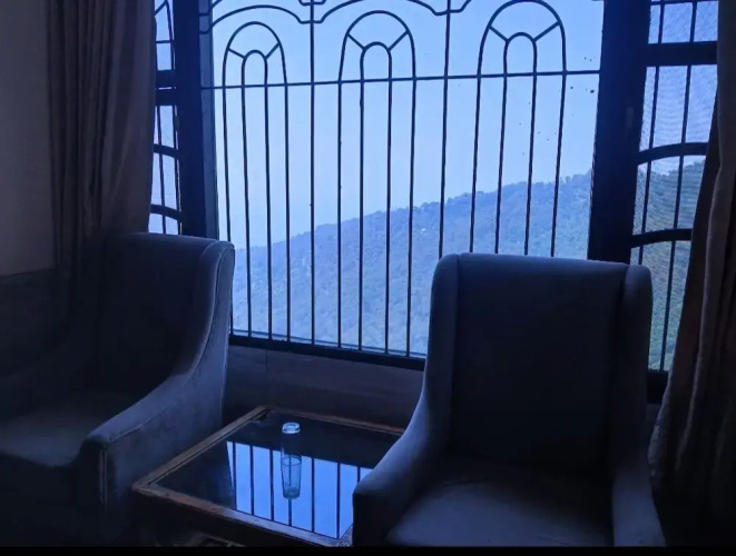Hotel Grand Hill