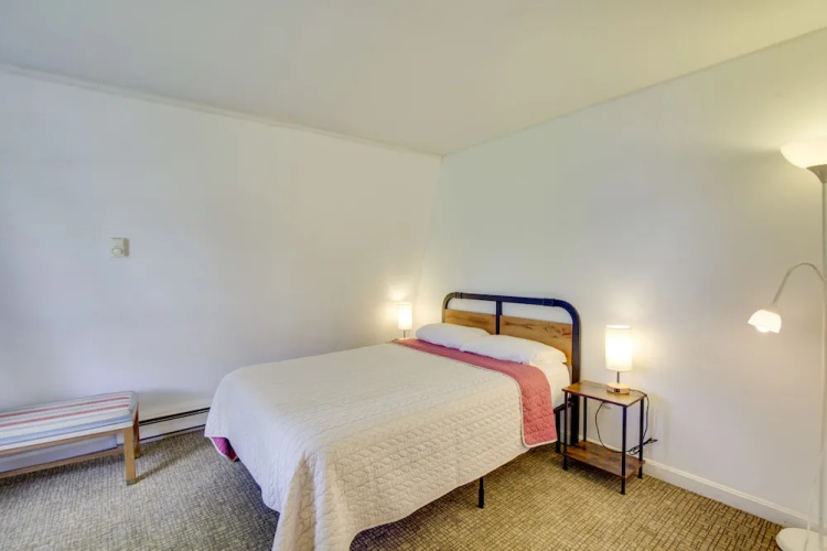 Old Orchard Beach Vacation Rental, Walk to Ocean!