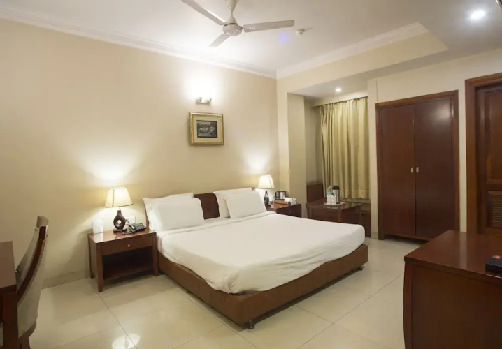 OYO 506 Hotel Blue Stone