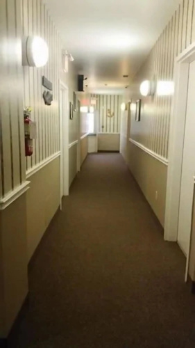 Seacliffe Inn