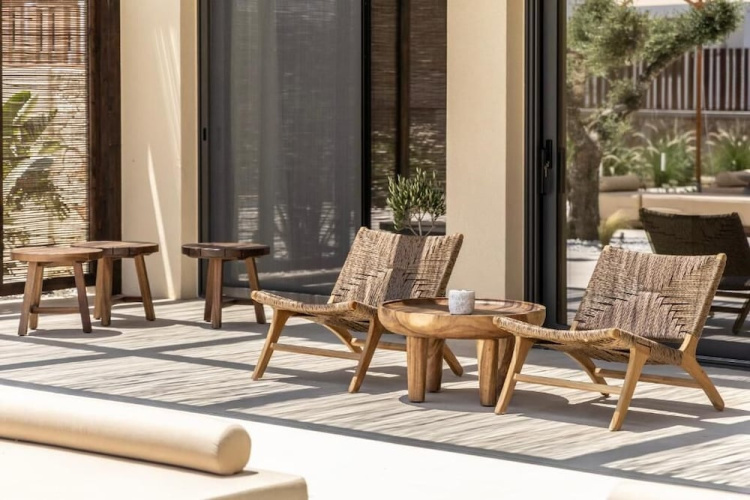 Elea Luxury Suites