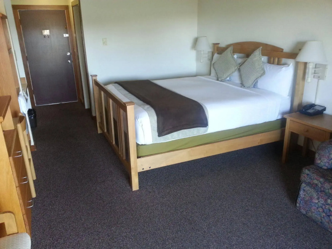Harbor Lite Lodge