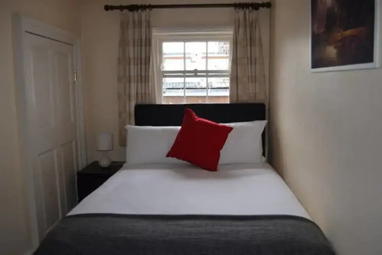 Metrostays - O'Connell Street 85-3
