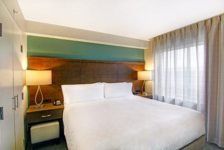 1 Bedroom Top Floor Double Suite