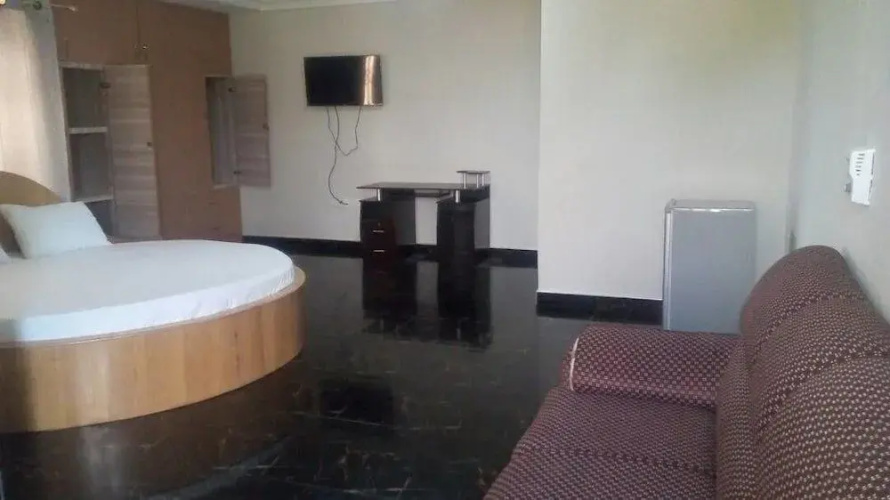 Regiboat Hotel