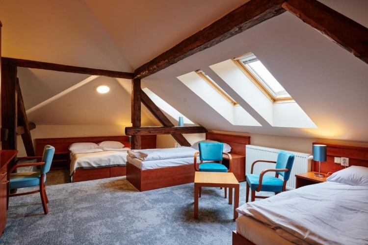 Standard Quadruple room