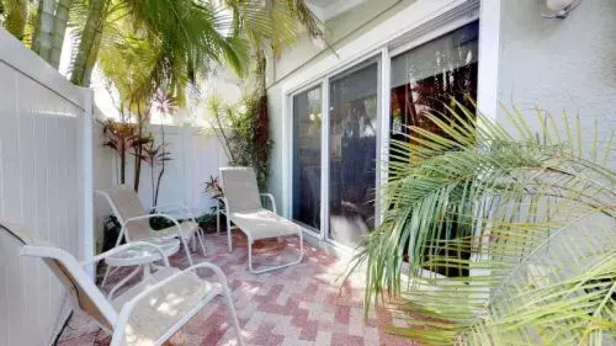 Palm Isle 3207