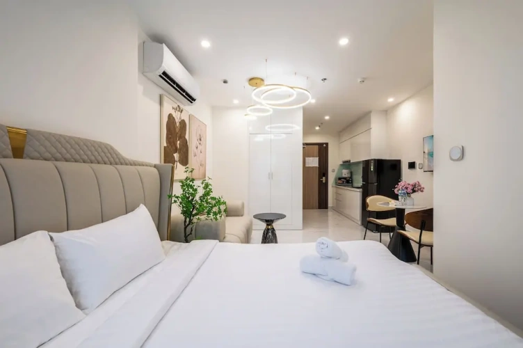 Deluxe Double Studio with balcony and with city view