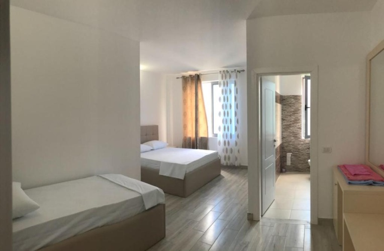 Standard Triple room with mountain view