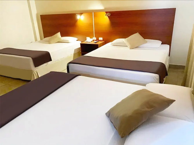 Hotel Palmira Inn
